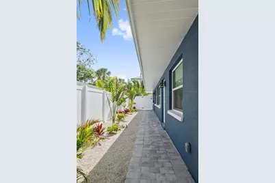 3016 Gulf Drive, Holmes Beach, FL 34217 - Photo 27