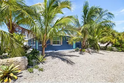 3016 Gulf Drive, Holmes Beach, FL 34217 - Photo 1