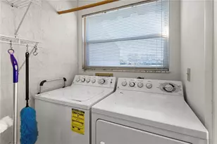 862 Waterside Ln, Bradenton, FL 34209 - Photo 23