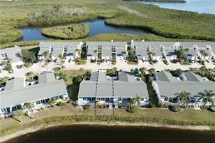 862 Waterside Ln, Bradenton, FL 34209 - Photo 51