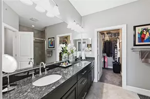 5879 Cavano Dr, Sarasota, FL 34231 - Photo 23