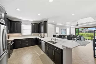 5879 Cavano Dr, Sarasota, FL 34231 - Photo 13