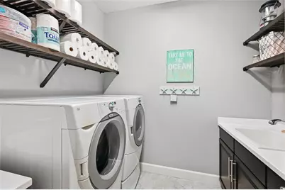 5879 Cavano Drive, Sarasota, FL 34231 - Photo 33