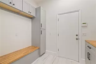 2207 5th St W, Palmetto, FL 34221 - Photo 23