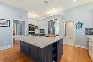 2207 5th St W, Palmetto, FL 34221 - Photo 17