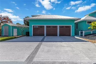 2207 5th St W, Palmetto, FL 34221 - Photo 53