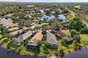 7105 Kensington Ct, University Park, FL 34201 - Photo 37