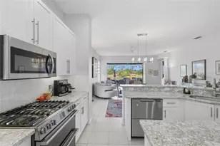 7105 Kensington Ct, University Park, FL 34201 - Photo 13