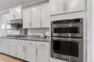 16915 Loudon Pl, Bradenton, FL 34202 - Photo 11