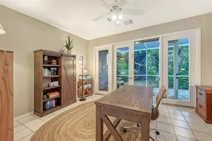 8117 Misty Oaks Blvd, Sarasota, FL 34243 - Photo 35