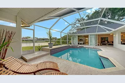 8117 Misty Oaks Boulevard, Sarasota, FL 34243 - Photo 95