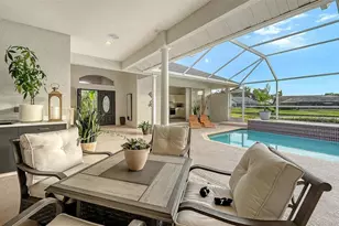 8117 Misty Oaks Blvd, Sarasota, FL 34243 - Photo 57