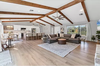 6812 41st Avenue E, Bradenton, FL 34208 - Photo 9