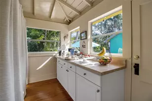 1628 7th St, Sarasota, FL 34236 - Photo 33