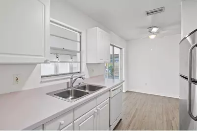 116 Firenze Avenue E, Venice, FL 34285 - Photo 13