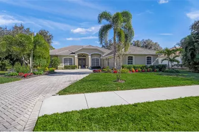 8489 Eagle Preserve Way, Sarasota, FL 34241 - Photo 9