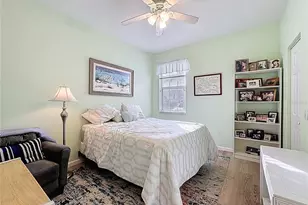 8315 Glen Rose Way, Sarasota, FL 34238 - Photo 11