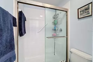 8315 Glen Rose Way, Sarasota, FL 34238 - Photo 15