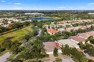 7662 Pesaro Dr, Sarasota, FL 34238 - Photo 23