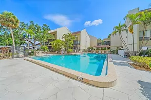 6157 Midnight Pass Rd, Sarasota, FL 34242 - Photo 3
