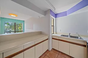 6157 Midnight Pass Rd, Sarasota, FL 34242 - Photo 21