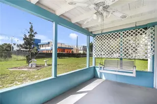 3012 52nd Ave Dr W, Bradenton, FL 34207 - Photo 19