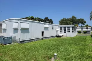 3332 Spanish Oak Terrace, Sarasota, FL 34237 - Photo 5