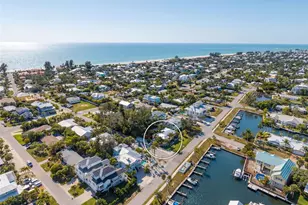 412 73rd St, Holmes Beach, FL 34217 - Photo 59