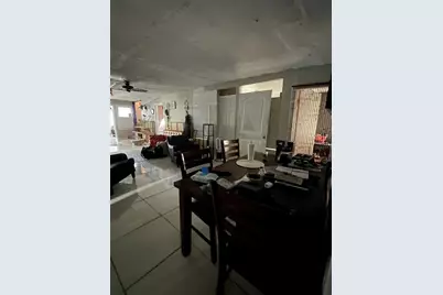 858 35th Avenue S, Saint Petersburg, FL 33705 - Photo 13