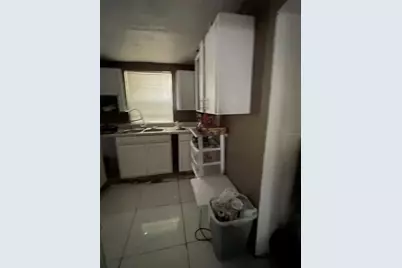 858 35th Avenue S, Saint Petersburg, FL 33705 - Photo 15