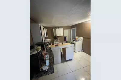 858 35th Avenue S, Saint Petersburg, FL 33705 - Photo 7