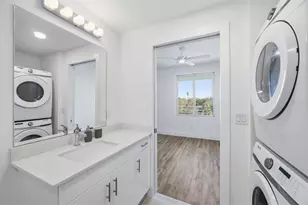 1703 N Tamiami Trl, Sarasota, FL 34234 - Photo 23