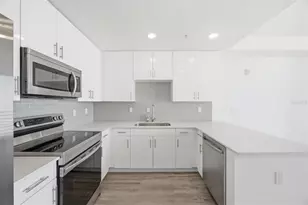 1703 N Tamiami Trl, Sarasota, FL 34234 - Photo 11