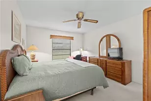 922 Capri Isles Blvd, Venice, FL 34292 - Photo 25