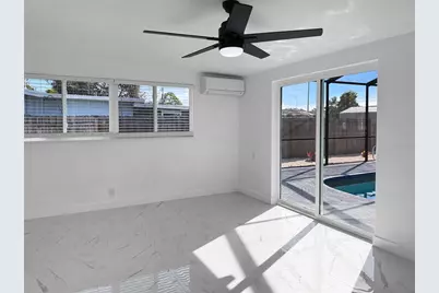 5010 Lahaina Drive, Sarasota, FL 34232 - Photo 9