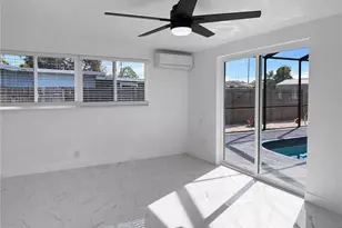 5010 Lahaina Dr, Sarasota, FL 34232 - Photo 9