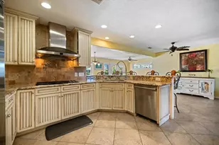 5319 Bimini Dr, Bradenton, FL 34210 - Photo 17