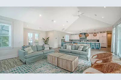 2175 Avenue A, Bradenton Beach, FL 34217 - Photo 11