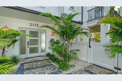 2175 Avenue A, Bradenton Beach, FL 34217 - Photo 5