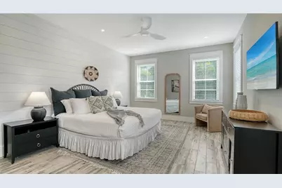 2175 Avenue A, Bradenton Beach, FL 34217 - Photo 41