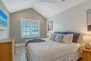 2175 Avenue A, Bradenton Beach, FL 34217 - Photo 63