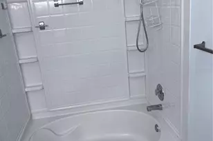 4802 51st Street W, Bradenton, FL 34210 - Photo 15