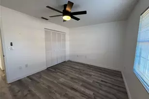 5295 Ashton Pines Ln, Sarasota, FL 34231 - Photo 15