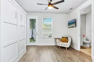 451 Wingfield Dr, Sarasota, FL 34237 - Photo 25