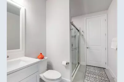 451 Wingfield Drive, Sarasota, FL 34237 - Photo 27