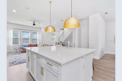 451 Wingfield Drive, Sarasota, FL 34237 - Photo 13