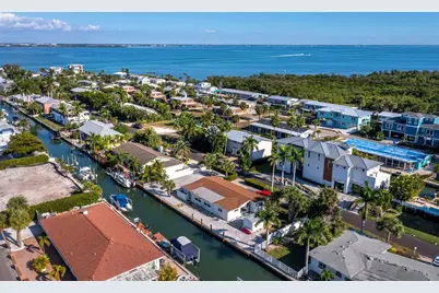 691 Tarawitt Drive, Longboat Key, FL 34228 - Photo 37