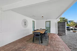 691 Tarawitt Dr, Longboat Key, FL 34228 - Photo 27