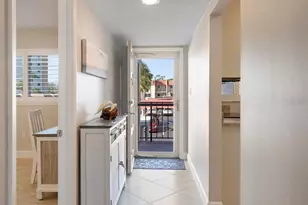 240 Santa Maria St, Venice, FL 34285 - Photo 9