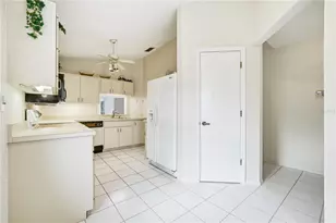 396 S Chartley Ct, Sarasota, FL 34232 - Photo 19